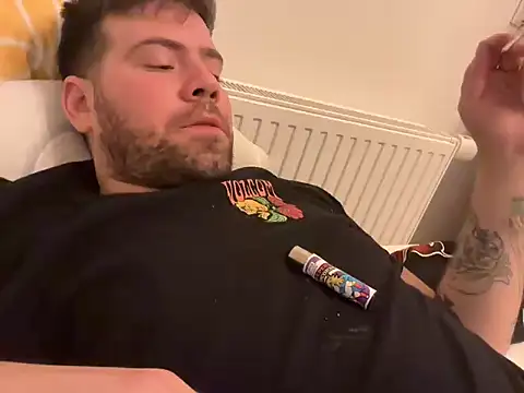 danxx0 (M young) - playing with myself/játszok a farkammal