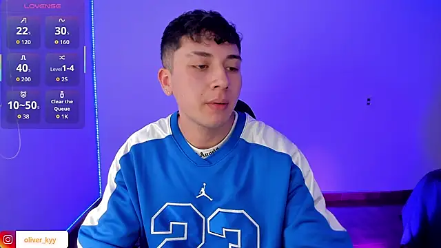 oliver_kyy webcam