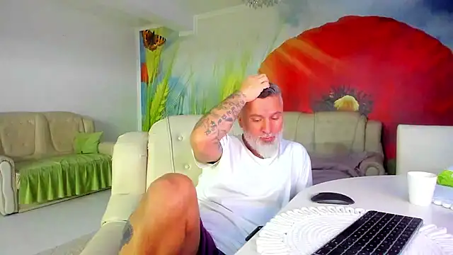 blowmyxxl - BlowMyXXL's free webcam - UK Sex Cams