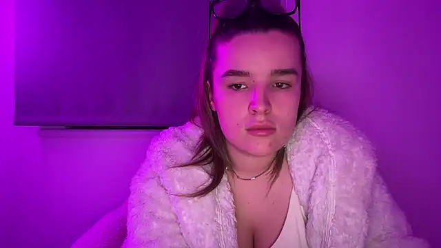 maisiesmithx - Maisiesmithx's free webcam