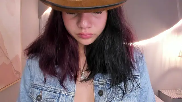 Julieth_brown_ webcam