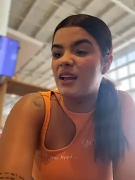 kaily_sweet16 (F teen) - Silence perverse games tits in the air