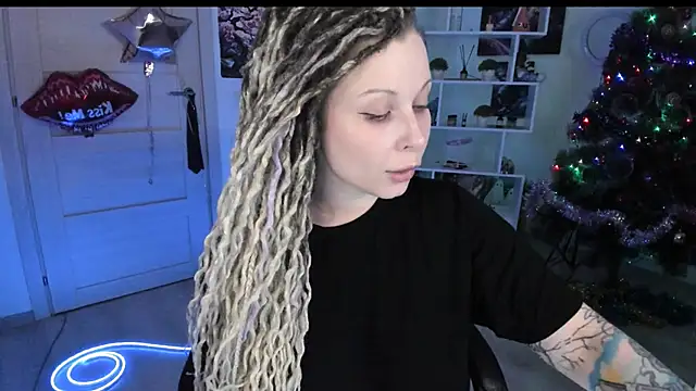 HoneySallyMoore webcam