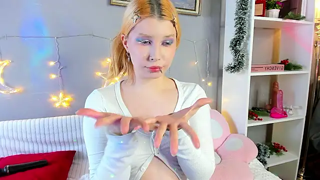 VelvetBlitz webcam stripchat model stream image