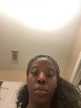 choclatepeaach webcam