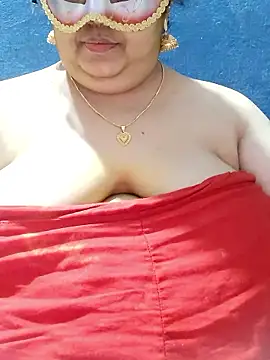 tamilthanushri webcam