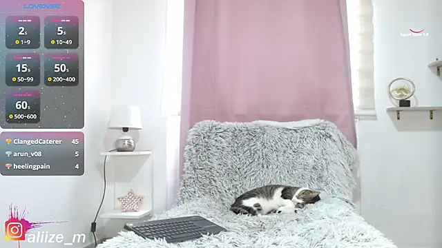 aliicee_m webcam