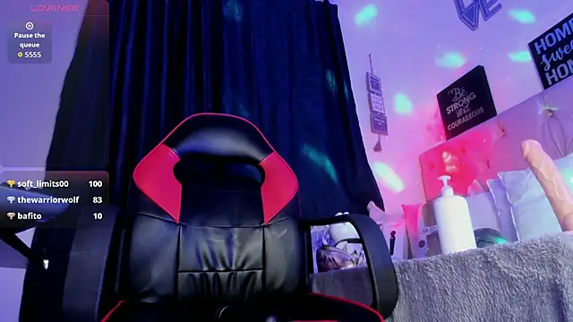 nicolle_ferran - Nicolle_Ferran's free webcam - UK Sex Cams