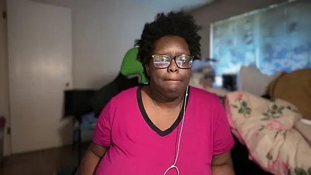 -yagurlwest (F young) - .