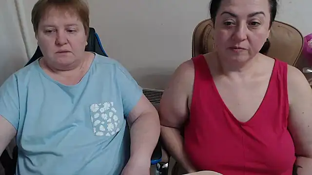 Bertie_Adeline webcam