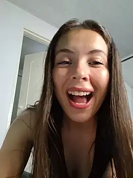 EmmaValencia_ webcam