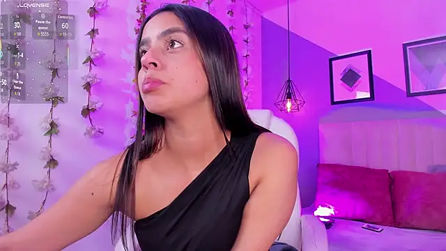 Bella_walker_ webcam