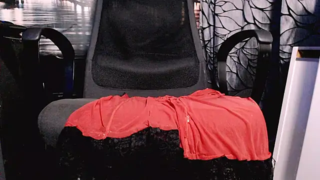 AMOURSWEET2025 webcam