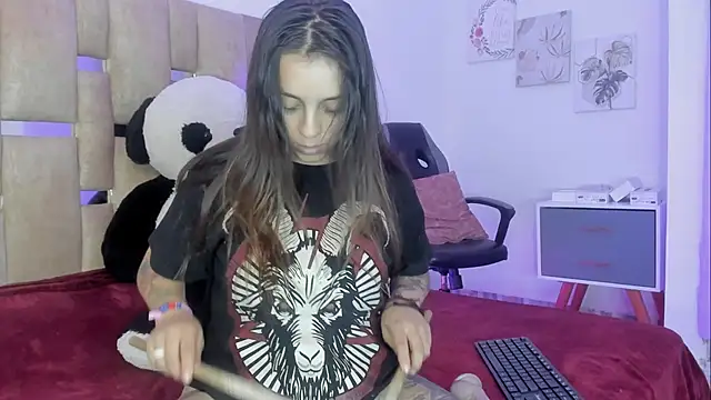 JulianaCarter webcam