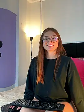 LunaVelvet777 webcam