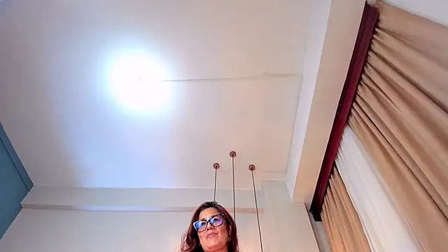 hannaawells - HannaaWells's free webcam - UK Sex Cams