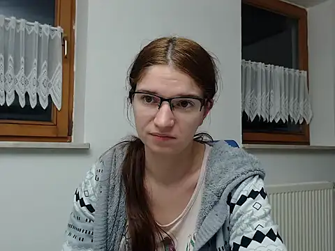 Mercedeswoman8 webcam