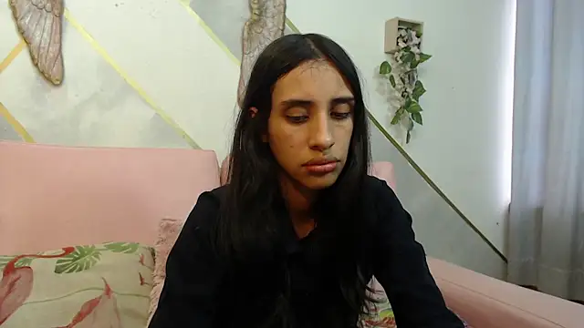 RoxanaCyrano_ webcam