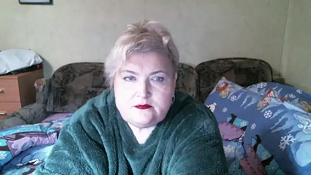 Webcam Model (Lana555)  is live.Free join now!