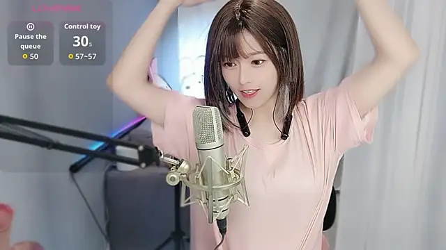 美女Tw_Sexynn在线直播