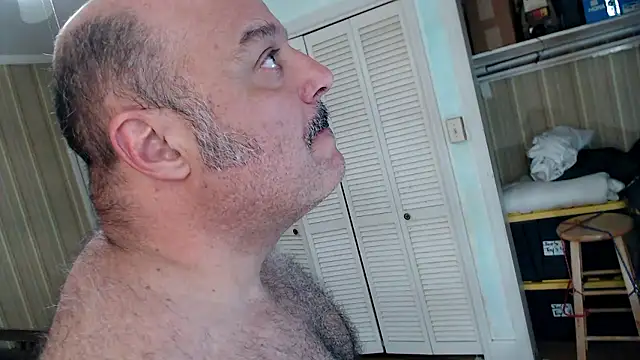 bullmusclejoe's live cam