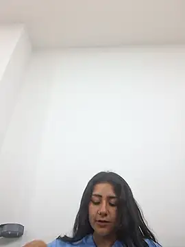 caroline__07 (Ask my age) - first squir of the day + ticket show