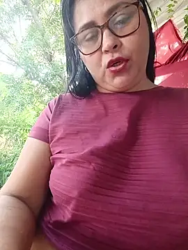 Dirty-Momm-Divorced-Hot webcam