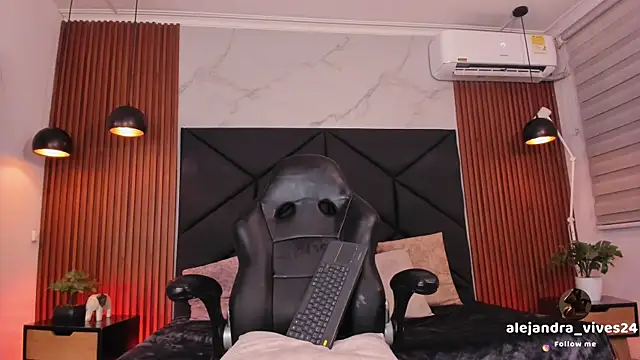 Alejandra_Vives webcam