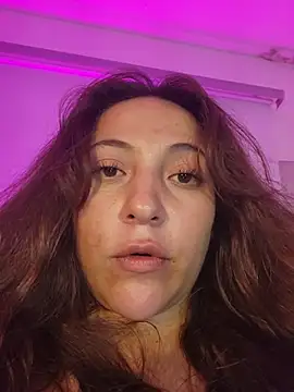 vickyhoult (F young) - Make me wet