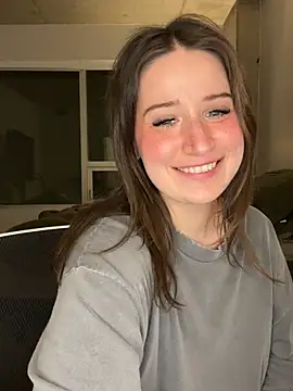 nerdynina's live cam