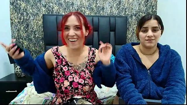 dakota_megan_69 - Dakota_Megan_69's free webcam - UK Sex Cams