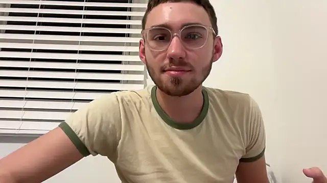 bttmboy21 live cam screenshot male from United States on ReplayHer – Replays, Highlights & Live Cams