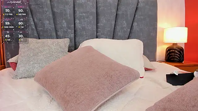 falak_sweett_ (F young) - Freeze my juicy boobs, squeeze them💋