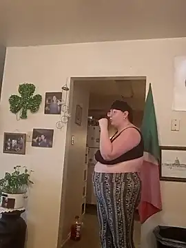 pinkcheetah12 webcam