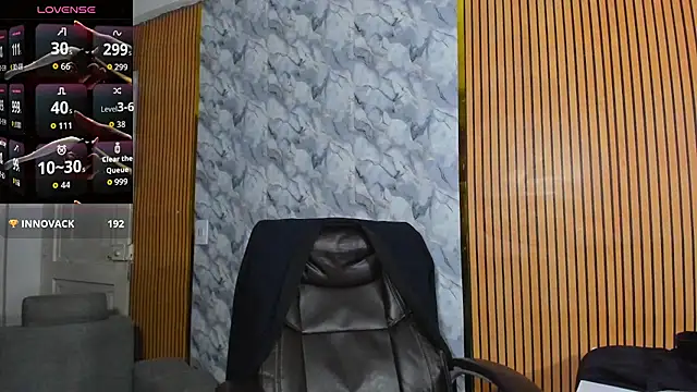 Hideintheoffice webcam