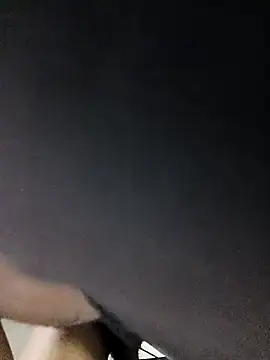 ultimate_pleasures webcam