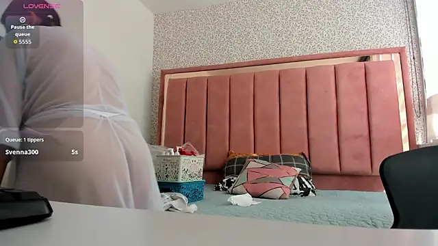 Barbara_fox__ webcam