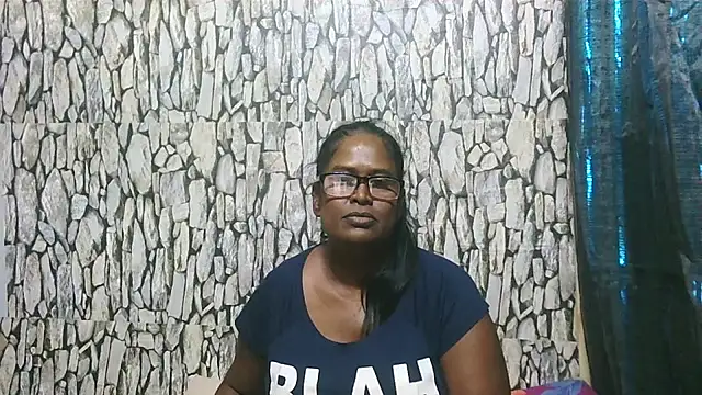 Exotic_indian95 webcam