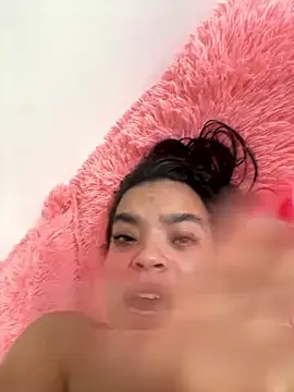 JuanitaMore01 webcam