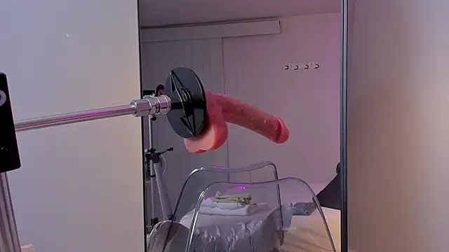 amy_whittee (F teen) - control machinex7min + deep throat messy