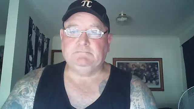 KINKYBLUEYES69 webcam