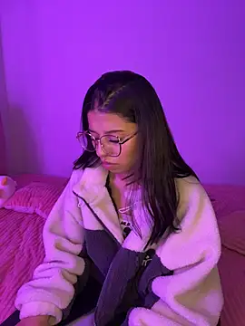 willowharper_ - Willowharper_'s free webcam - UK Sex Cams