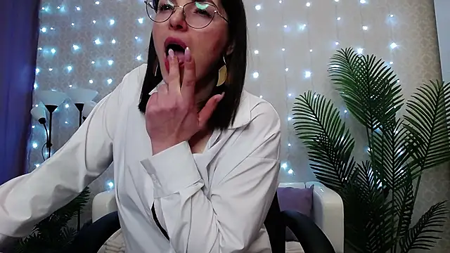 Camelia_Lillie webcam