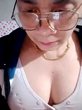 small-house123 webcam