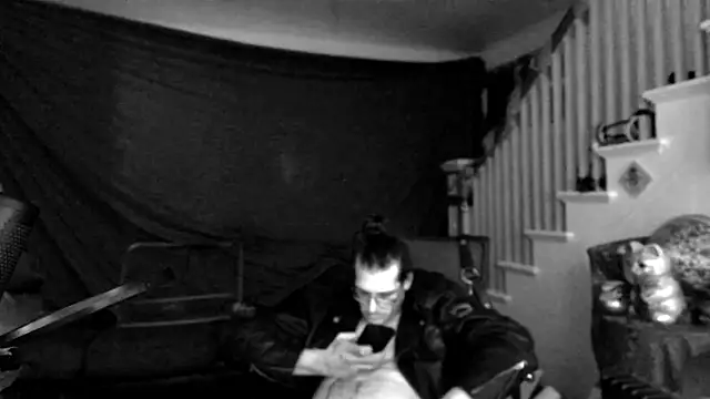 MasterDaddyCool webcam