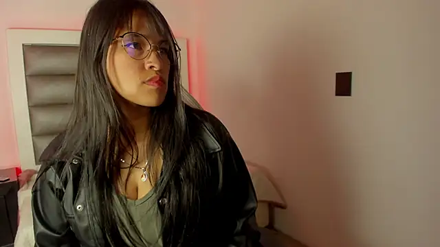 Andrea_brunette_ webcam