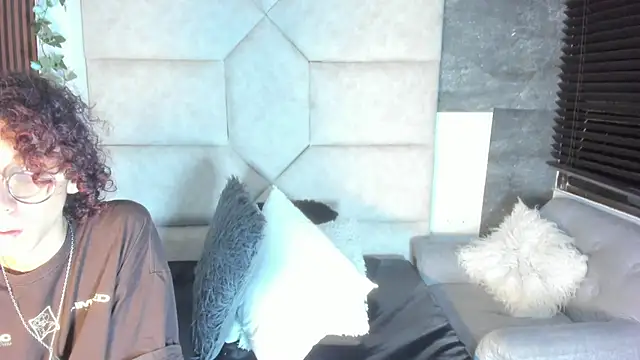 Scaarlett_22_ webcam