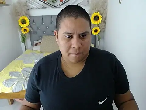 hotlesby_valery webcam