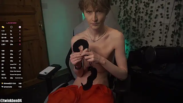 twinkben (M twink) - PATTERN + JERK OFF