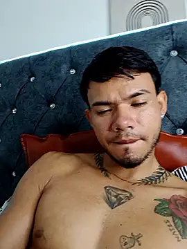 niick01_ (Ask my age) - Naked